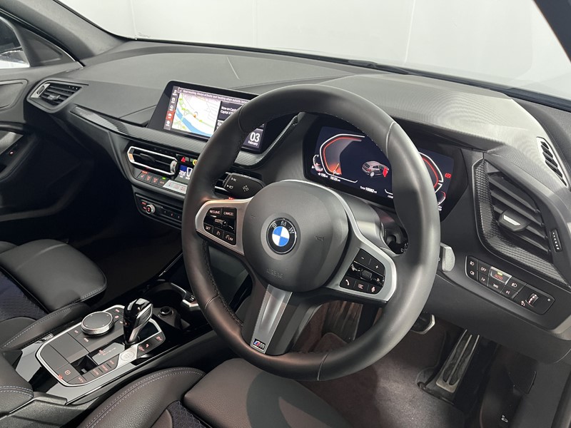 Used BMW 1 Series 2024 for sale - 77431289: Photo 6