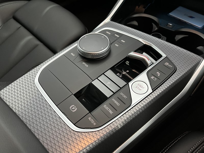 Used BMW 3 Series 2025 for sale - 77581481: Photo 10