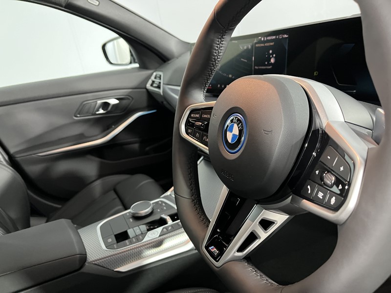 Used BMW 3 Series 2025 for sale - 77581481: Photo 22