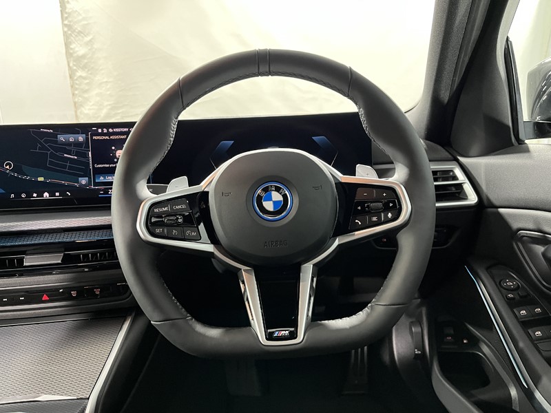 Used BMW 3 Series 2025 for sale - 77581481: Photo 5