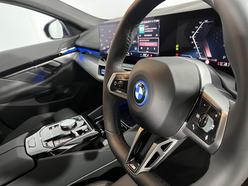 Used BMW 5 Series 2024 for sale - 78152727: Photo 23