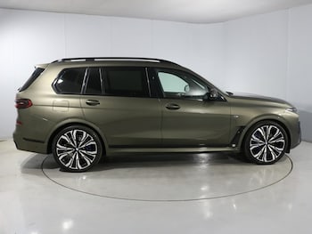 Used BMW X7 2023 for sale - 79195960: Photo