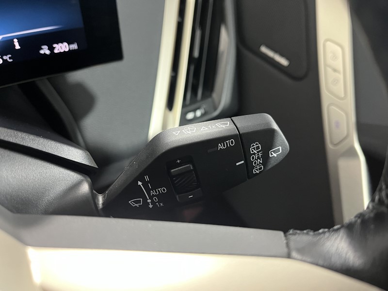 Used BMW iX 2022 for sale - 77353892: Photo 26