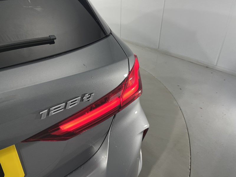 Used BMW 1 Series 2023 for sale - 77009411: Photo 44