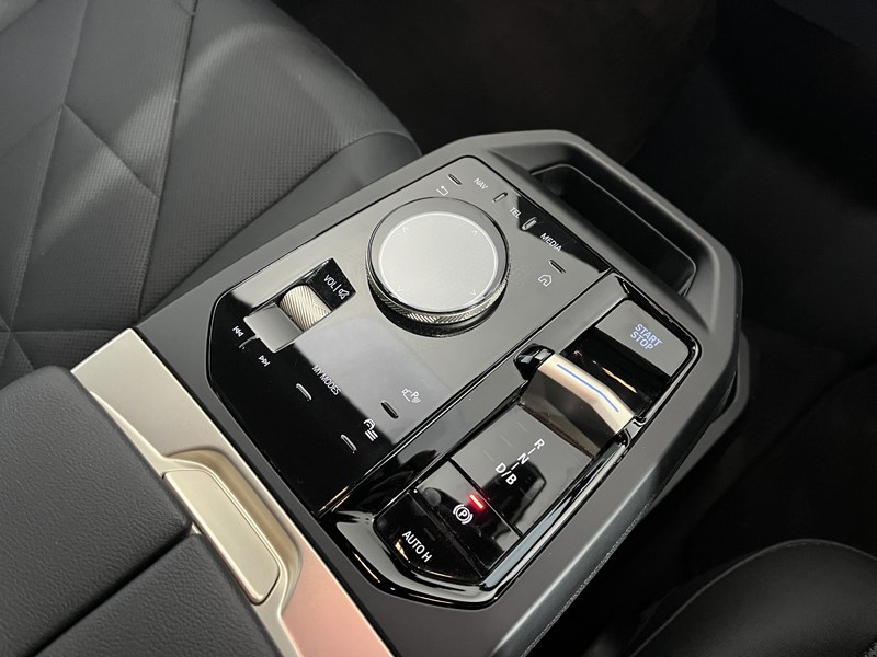 Used BMW iX 2022 for sale - 77417106: Photo 10
