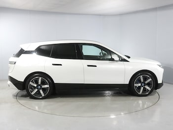 Used BMW iX 2022 for sale - 77417106: Photo