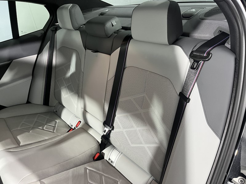 Used BMW i5 2024 for sale - 77137801: Photo 12