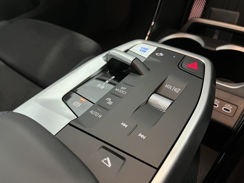 Used BMW iX2 2025 for sale - 76981421: Photo 10