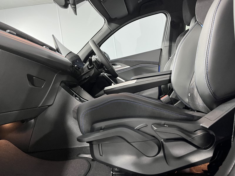 Used BMW iX2 2025 for sale - 76981421: Photo 32