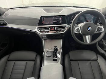 Used BMW 3 Series 2022 for sale - 76981281: Photo