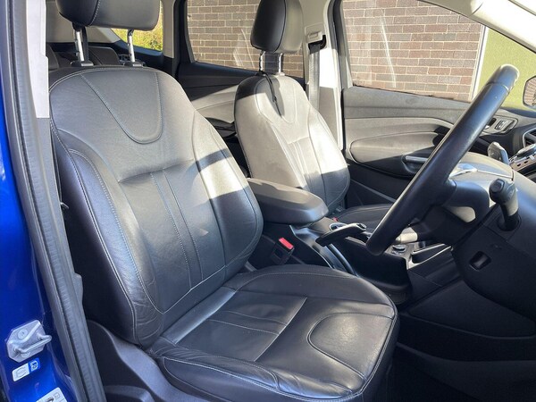 Used Ford Kuga 2015 for sale - 74878081: Photo 10