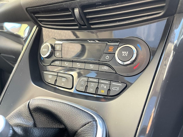 Used Ford Kuga 2015 for sale - 74878081: Photo 17