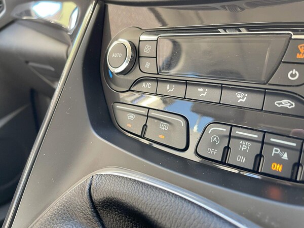 Used Ford Kuga 2015 for sale - 74878081: Photo 20