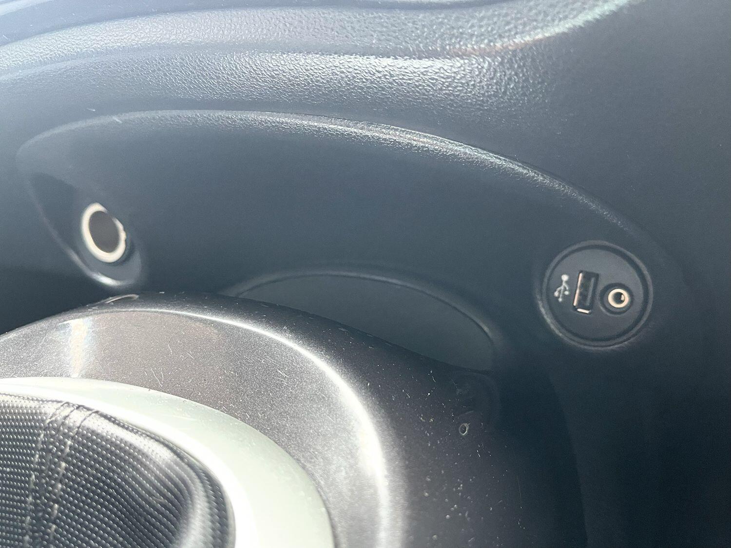 Used Nissan Juke 2014 for sale - 76482943: Photo 40