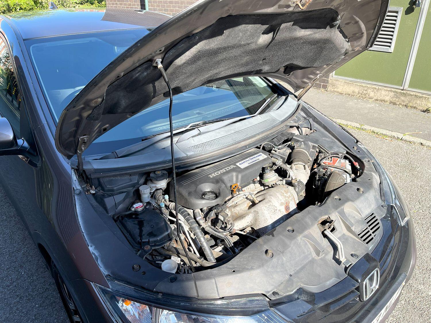 Used Honda Civic 2014 for sale - 76571232: Photo 19