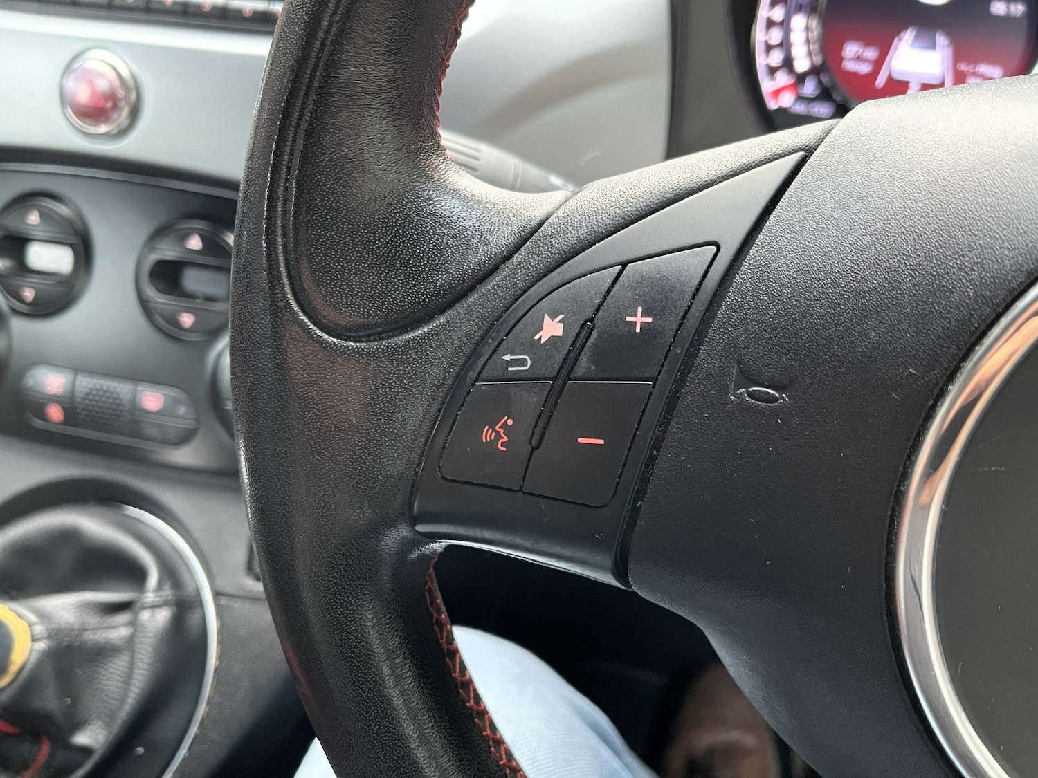 Used Fiat 500 2014 for sale - 76482932: Photo 51