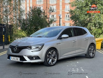 Used Renault Megane 2016 for sale - 76482912: Photo
