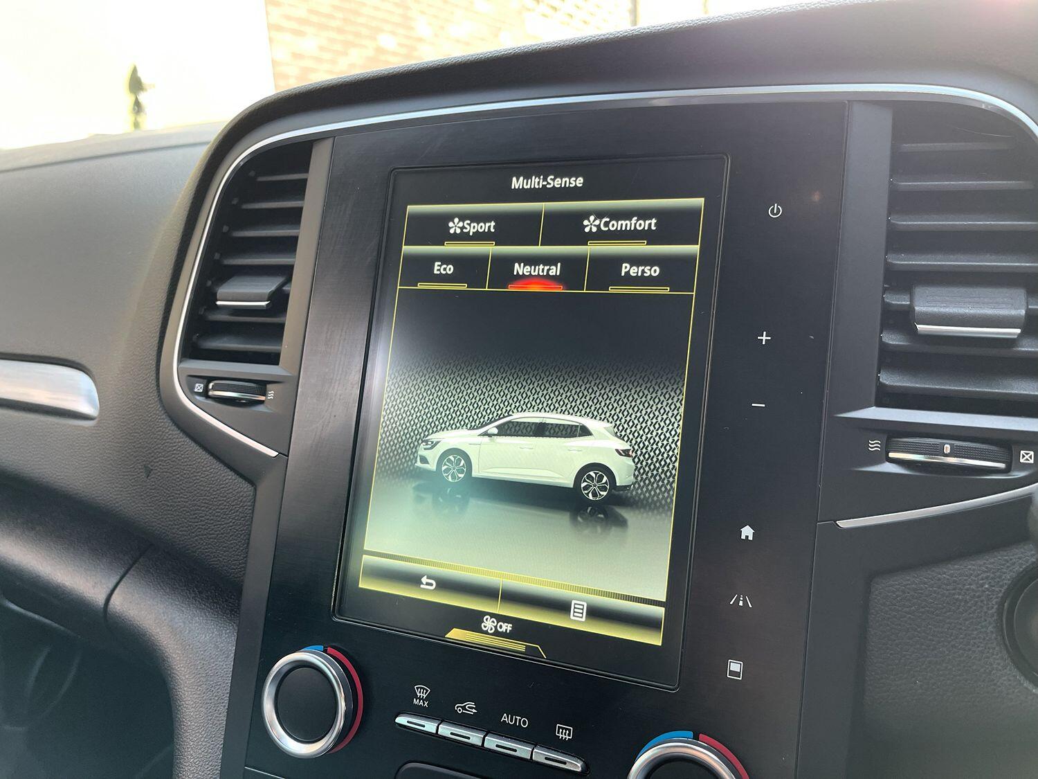 Used Renault Megane 2016 for sale - 76482912: Photo 77