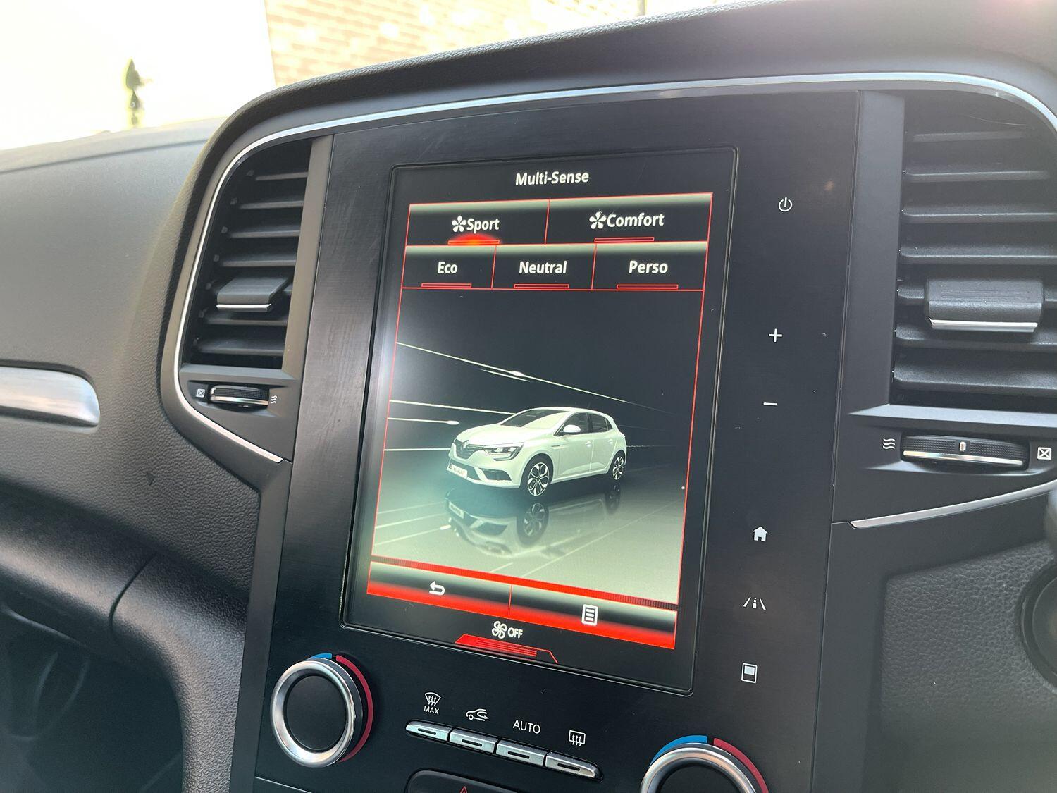 Used Renault Megane 2016 for sale - 76482912: Photo 79