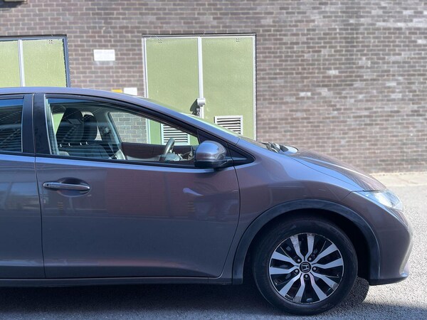 Used Honda Civic 2014 for sale - 74878052: Photo 12