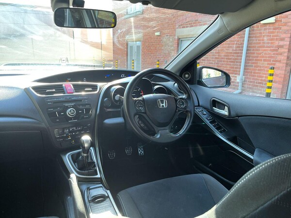 Used Honda Civic 2014 for sale - 74878052: Photo 33