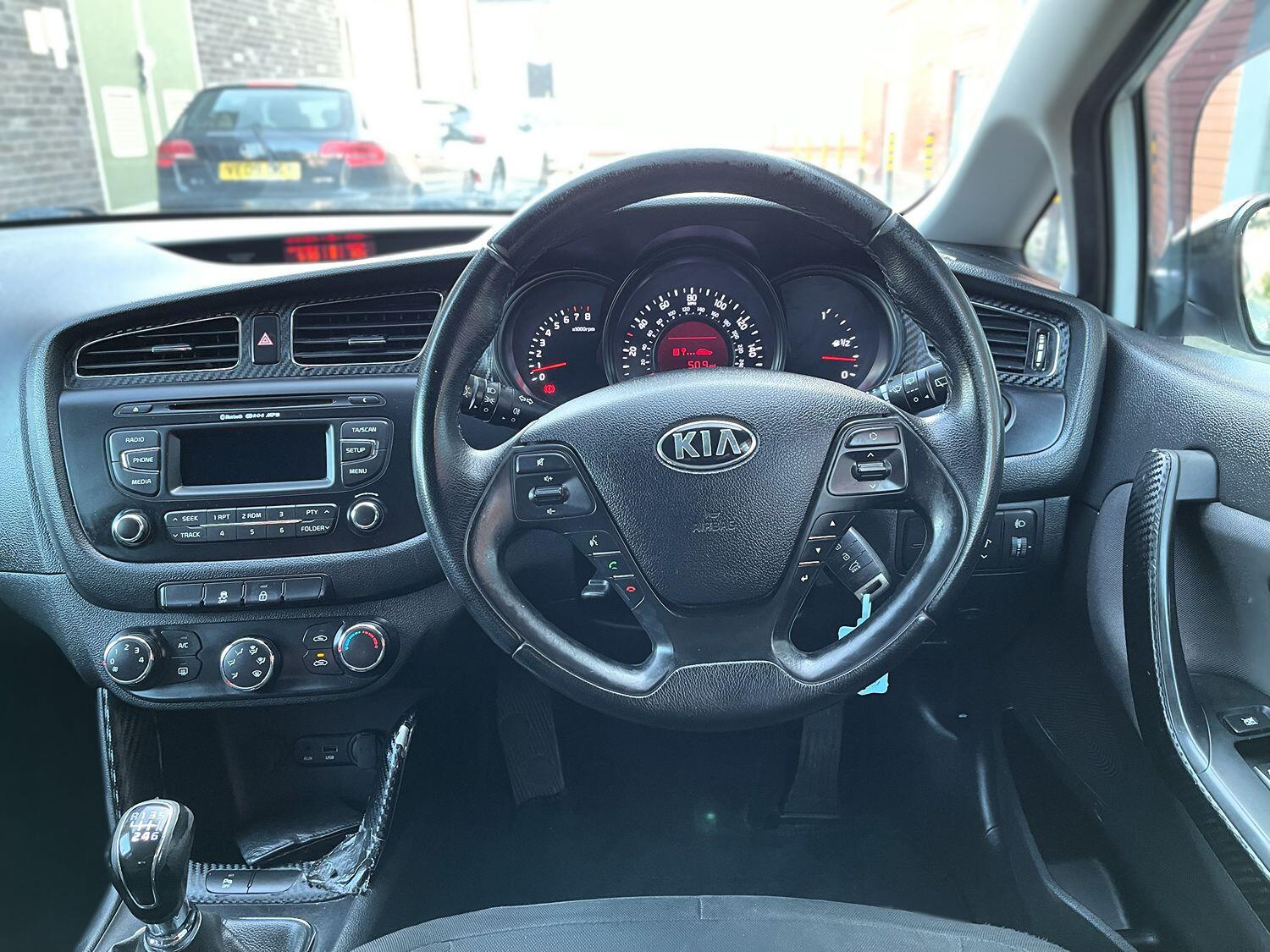 Used Kia Ceed 2014 for sale - 76482883: Photo 28