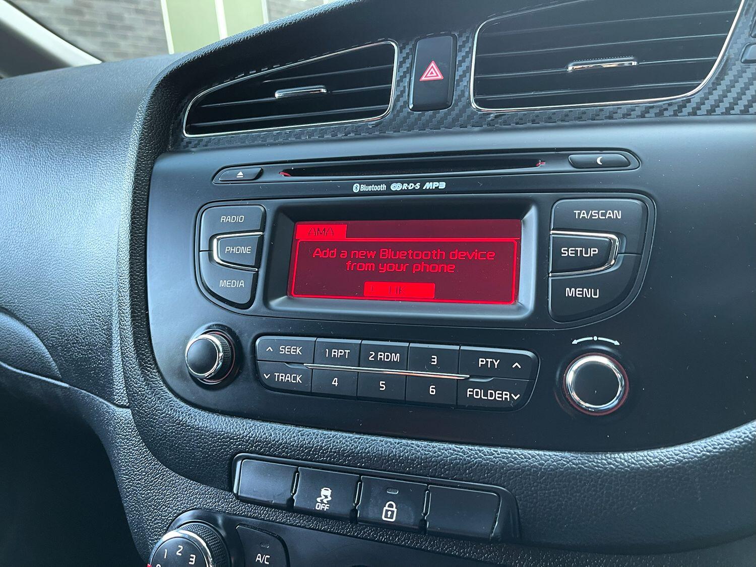 Used Kia Ceed 2014 for sale - 76482883: Photo 44