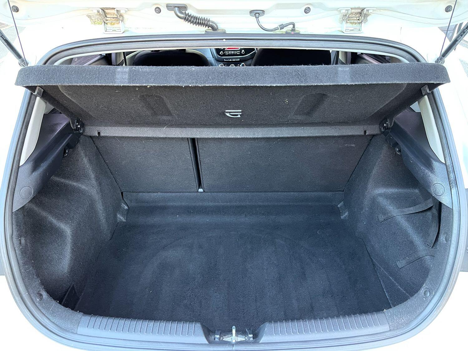 Used Kia Ceed 2014 for sale - 76482883: Photo 60