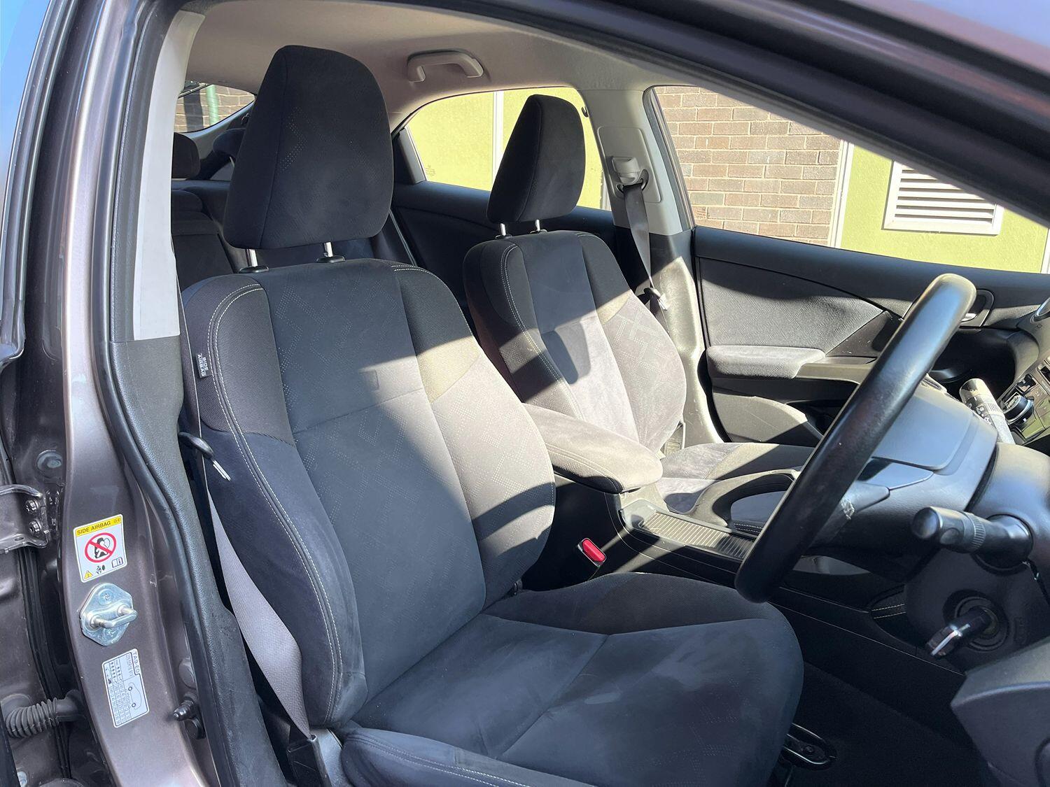 Used Honda Civic 2014 for sale - 76482923: Photo 3