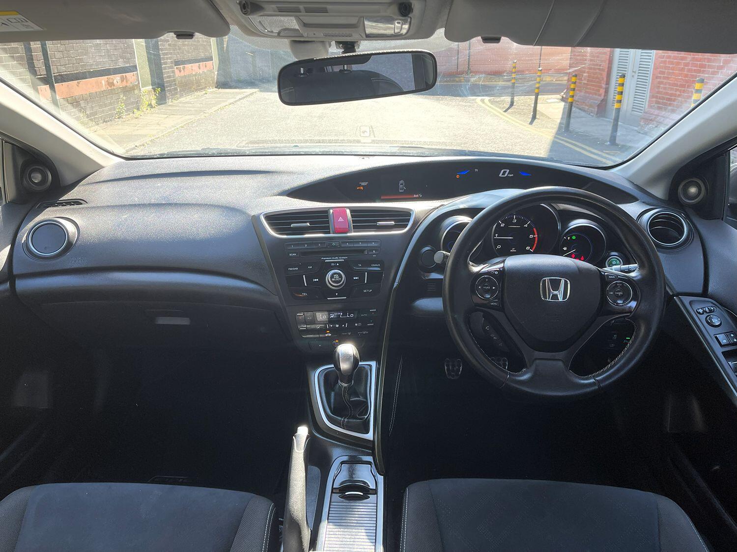 Used Honda Civic 2014 for sale - 76482923: Photo 31