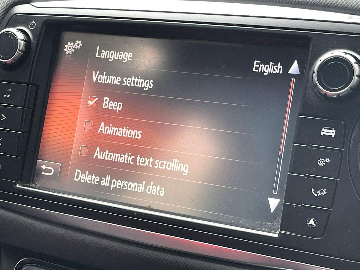 Used Toyota Yaris 2015 for sale - 76483049: Photo 25