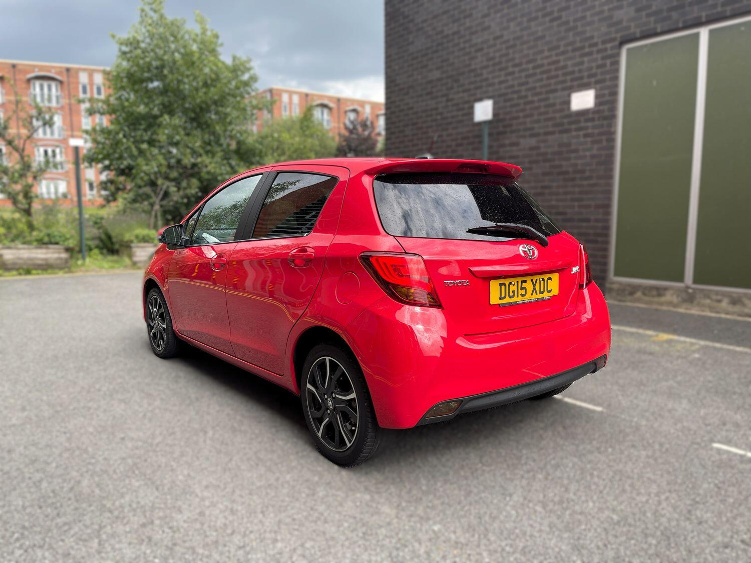 Used Toyota Yaris 2015 for sale - 76483049: Photo 27