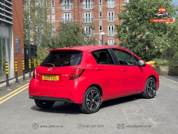 Used Toyota Yaris 2015 for sale - 76483049: Photo