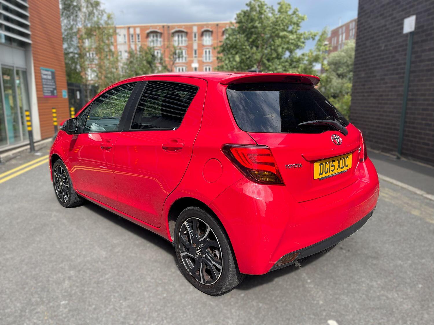 Used Toyota Yaris 2015 for sale - 76483049: Photo 33