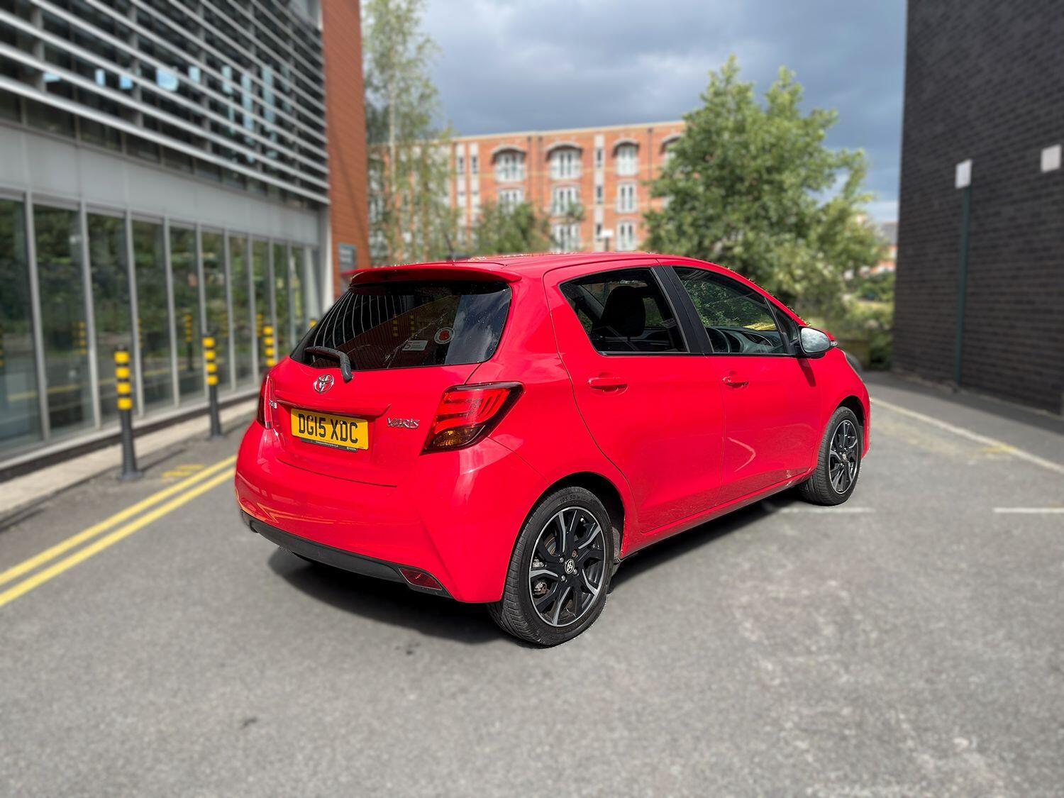 Used Toyota Yaris 2015 for sale - 76483049: Photo 39