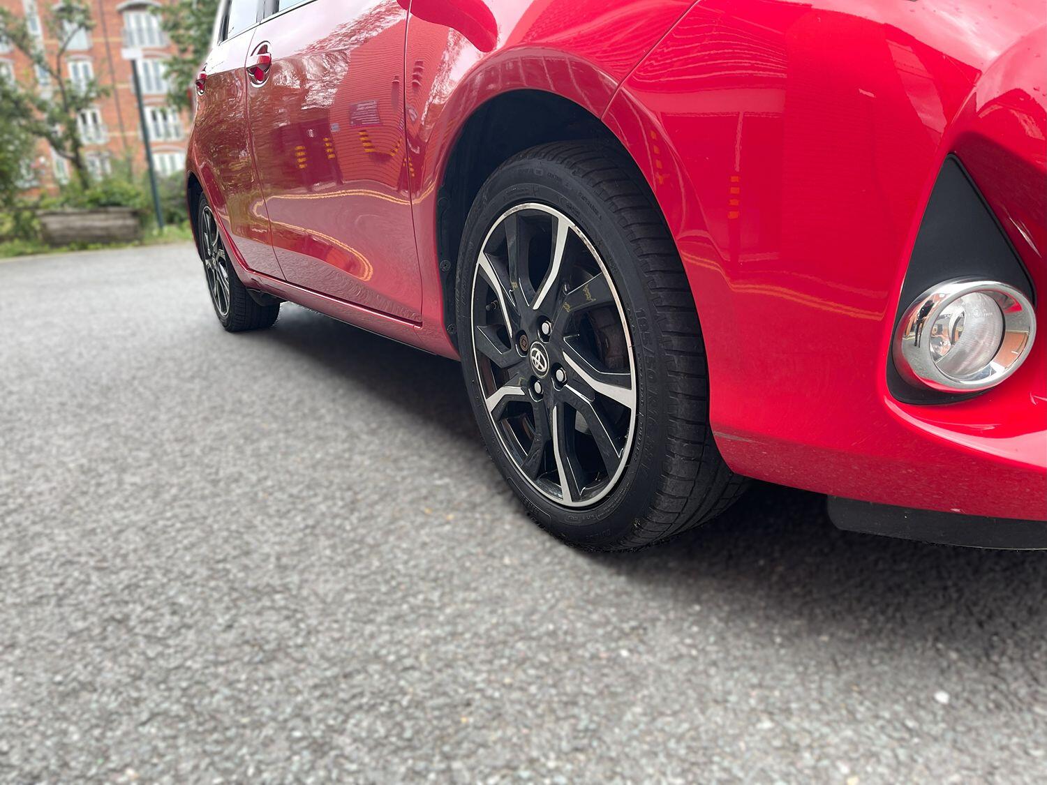 Used Toyota Yaris 2015 for sale - 76483049: Photo 44