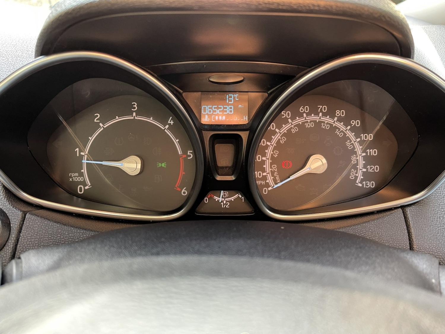 Used Ford Ecosport 2017 for sale - 76483057: Photo 16