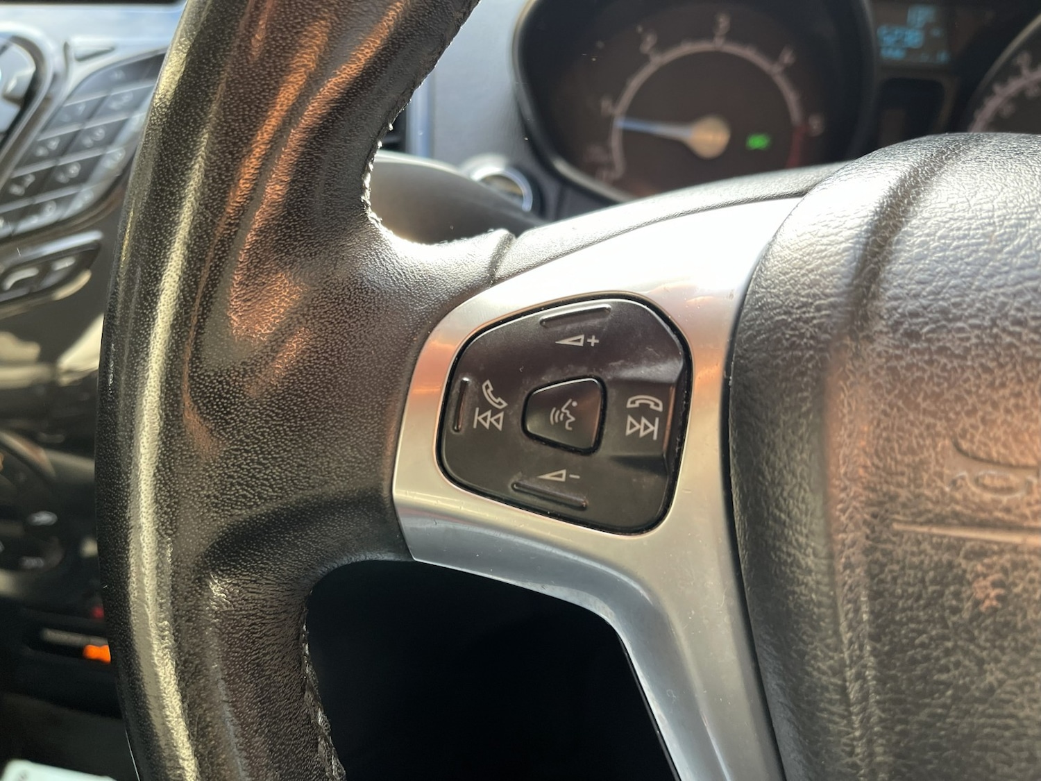 Used Ford Ecosport 2017 for sale - 76483057: Photo 54