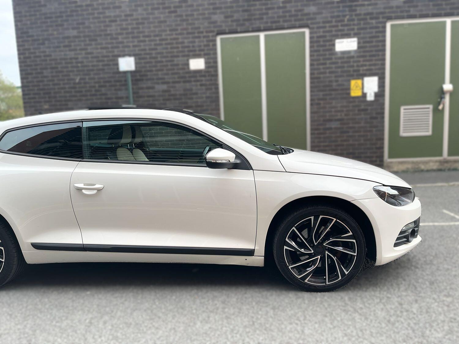 Used Volkswagen Scirocco 2011 for sale - 76482917: Photo 18