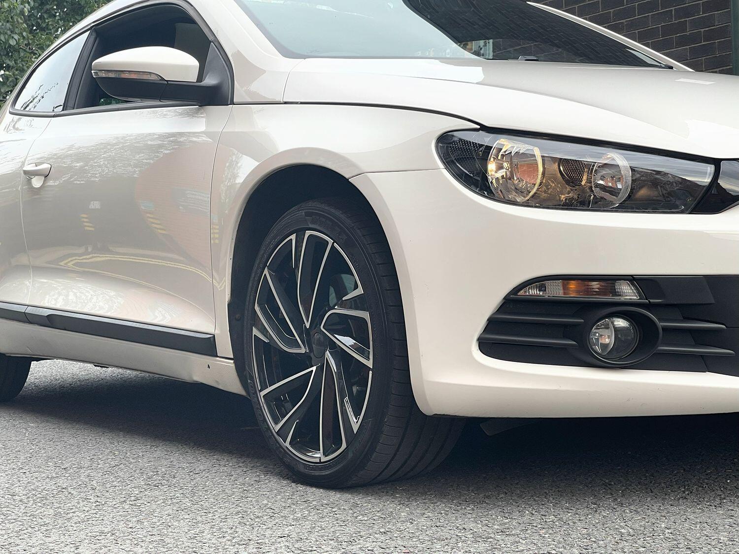 Used Volkswagen Scirocco 2011 for sale - 76482917: Photo 24