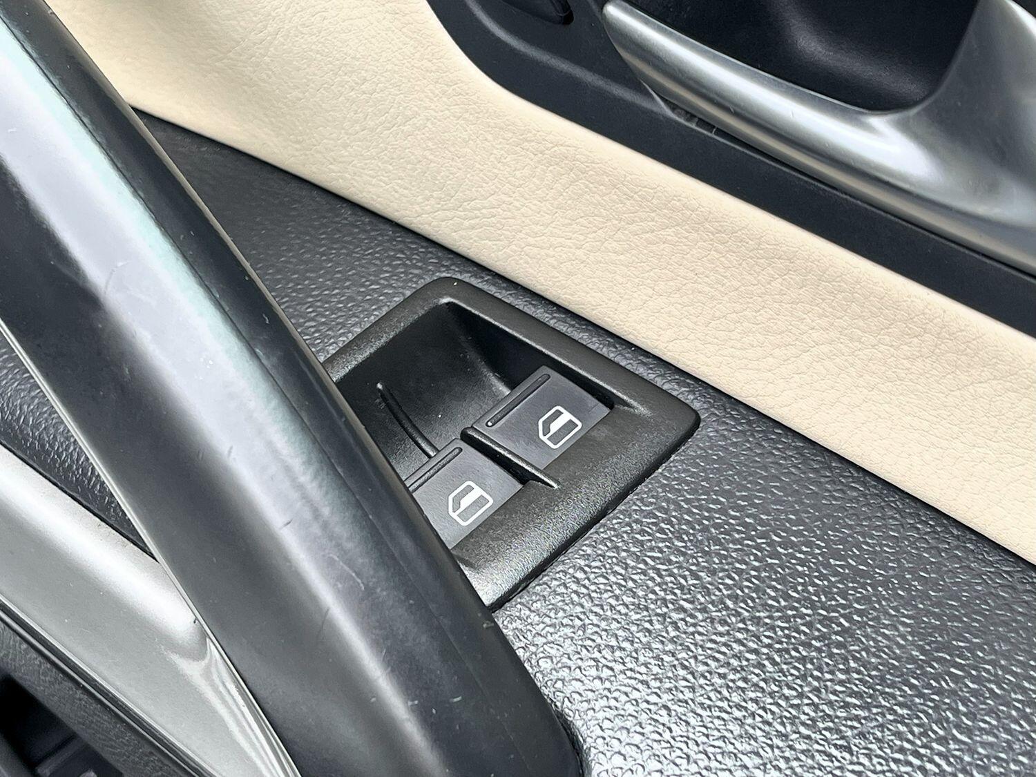 Used Volkswagen Scirocco 2011 for sale - 76482917: Photo 44