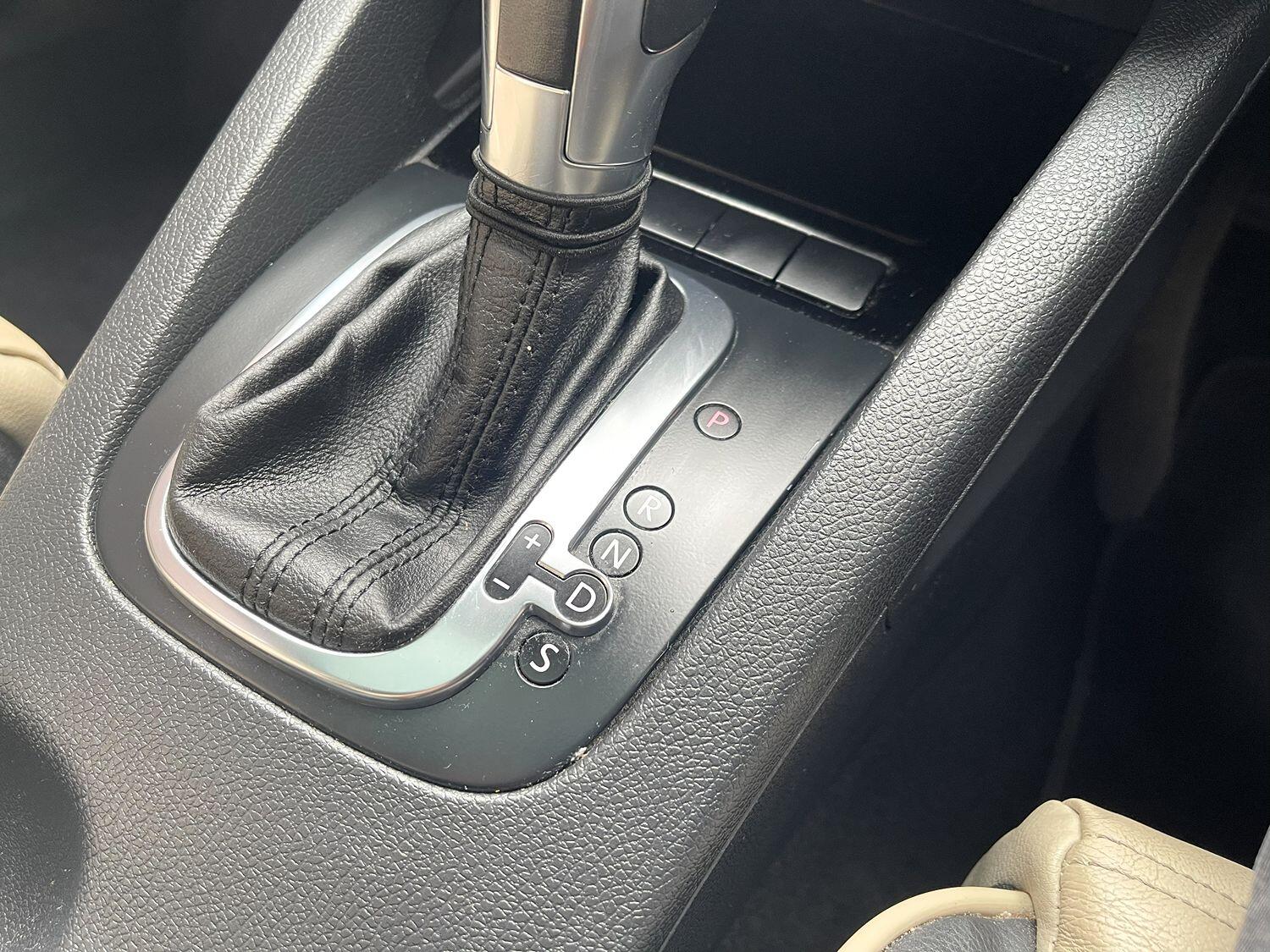 Used Volkswagen Scirocco 2011 for sale - 76482917: Photo 63