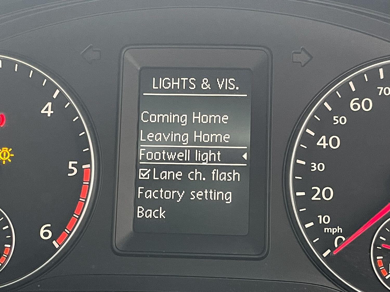 Used Volkswagen Scirocco 2011 for sale - 76482917: Photo 79