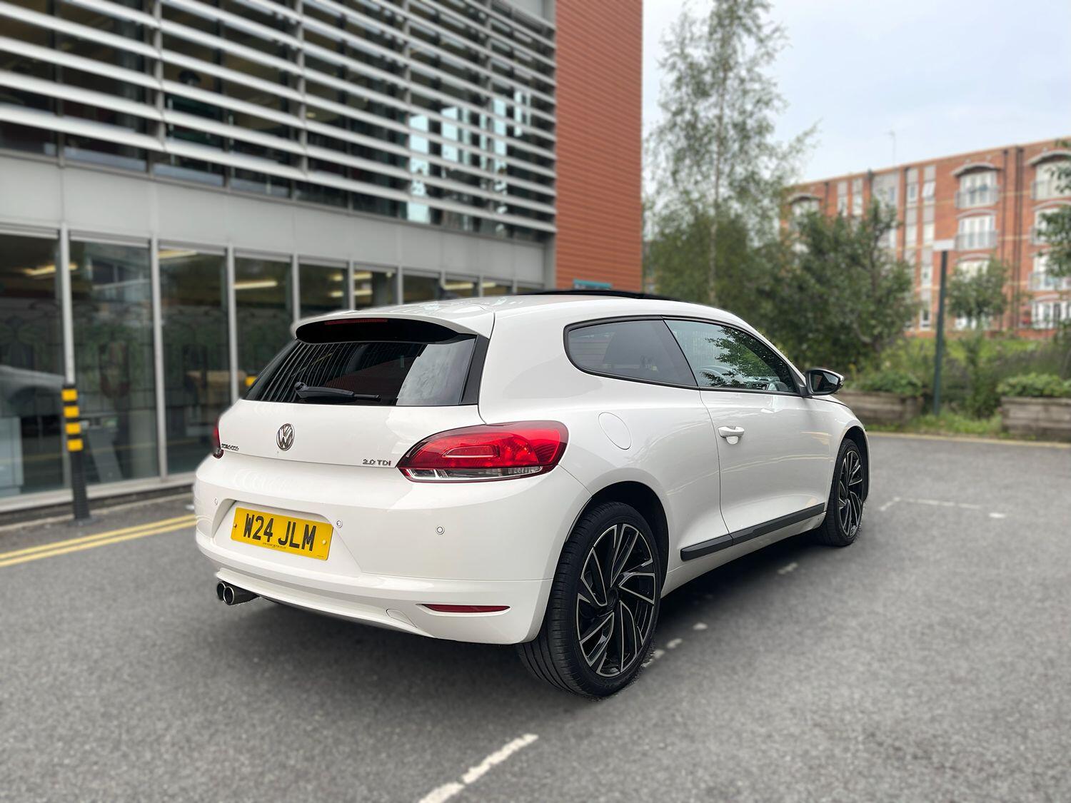 Used Volkswagen Scirocco 2011 for sale - 76482917: Photo 8