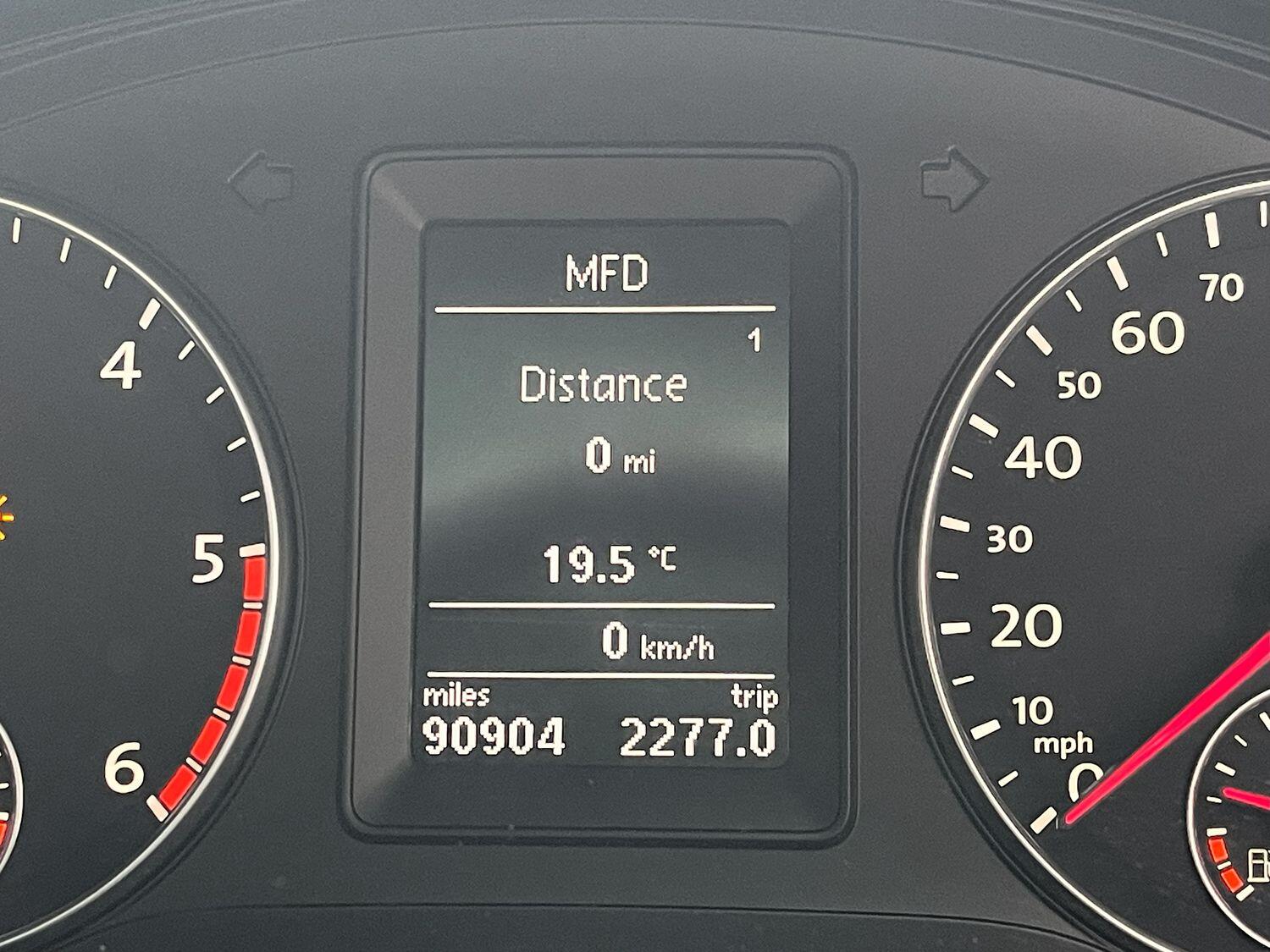 Used Volkswagen Scirocco 2011 for sale - 76482917: Photo 80