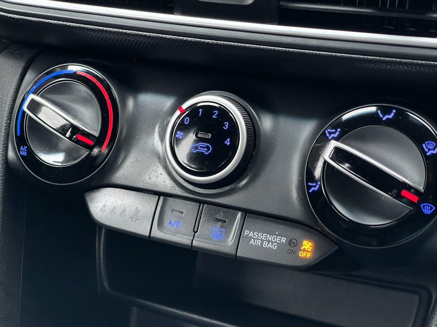 Used Hyundai KONA 2019 for sale - 76483089: Photo 18