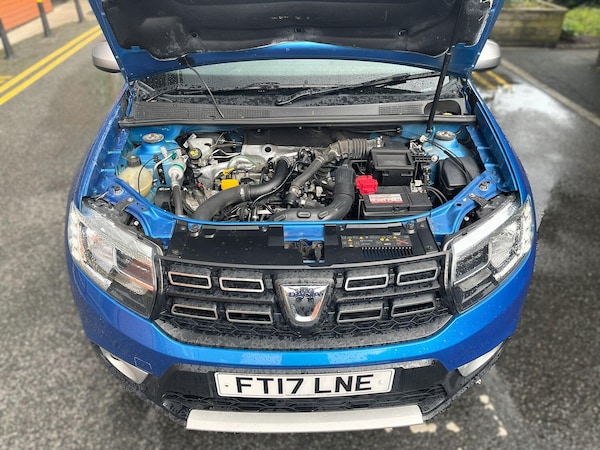 Used Dacia Sandero Stepway 2017 for sale - 75481559: Photo 11