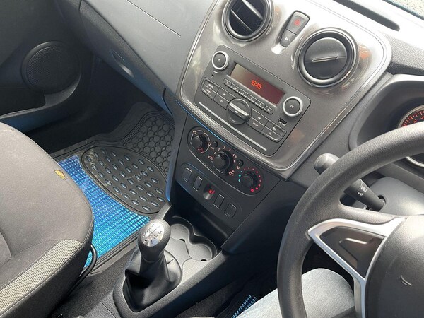 Used Dacia Sandero Stepway 2017 for sale - 75481559: Photo 18
