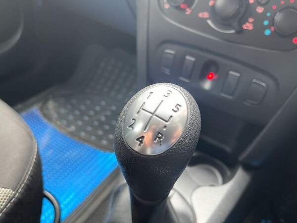 Used Dacia Sandero Stepway 2017 for sale - 75481559: Photo 23