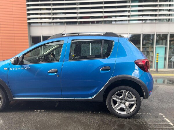 Used Dacia Sandero Stepway 2017 for sale - 75481559: Photo 44